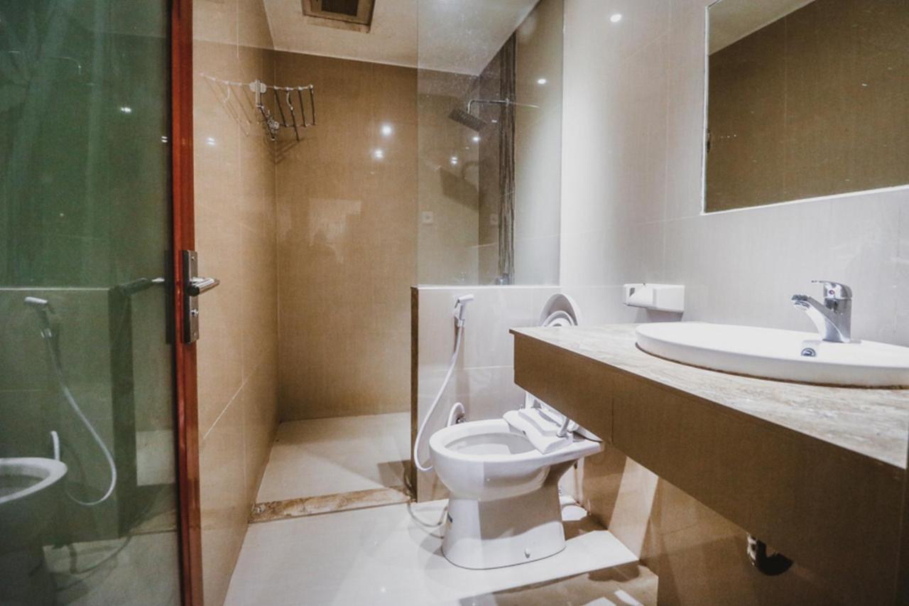 Reddoorz Plus Near Jambi Prima Mall Buitenkant foto